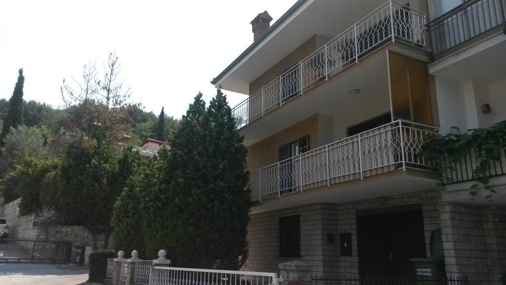 Apartment Laguna 22 Izola Bagian luar foto
